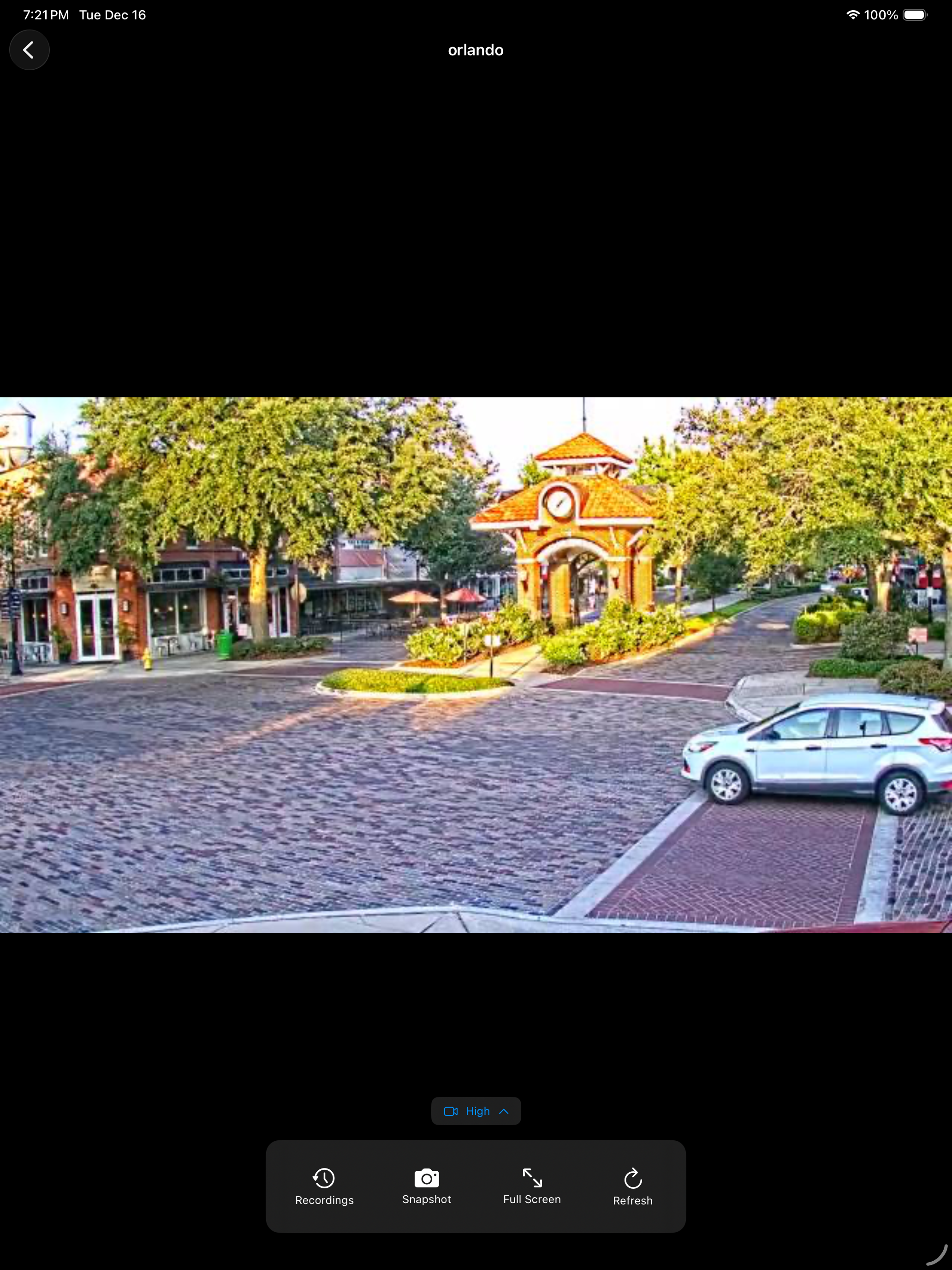 CrowsEye iPad live stream view with fullscreen support